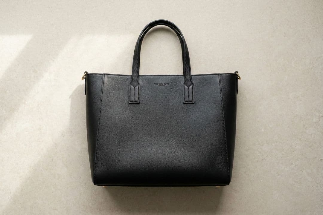 7. The Structured City Tote