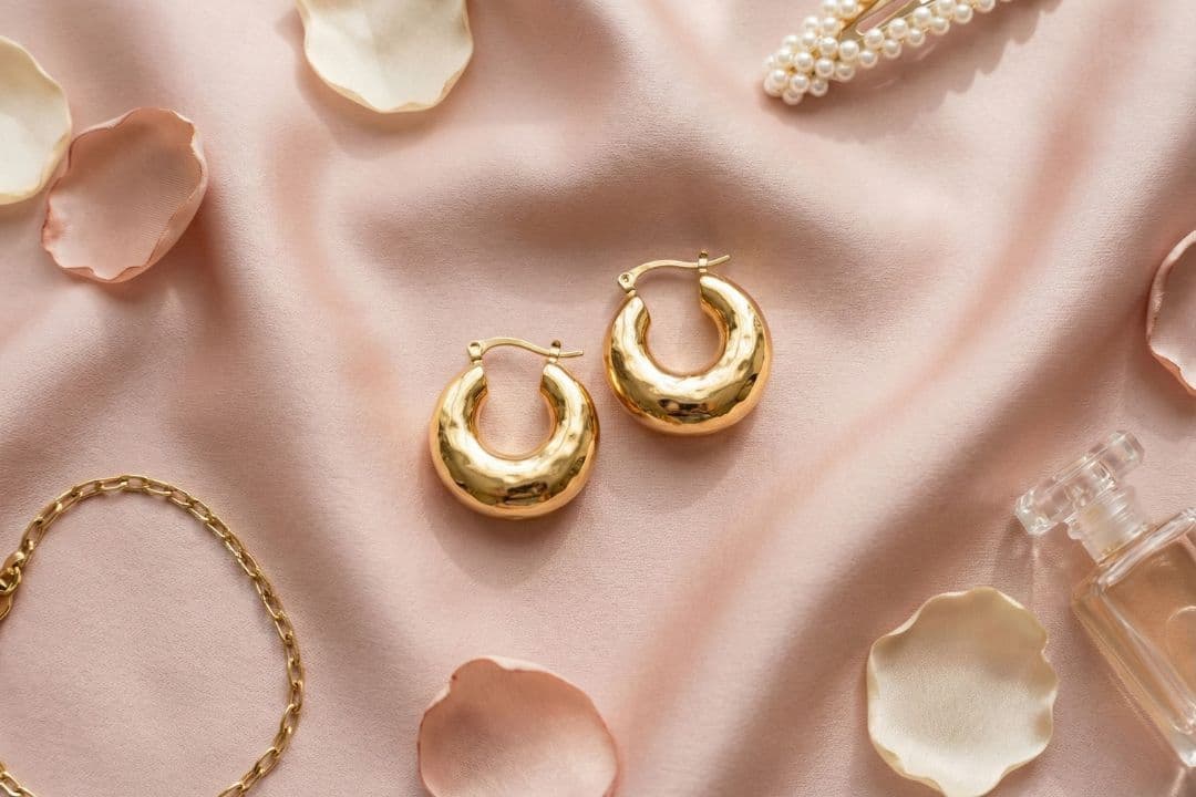 The Chunky Gold Huggies