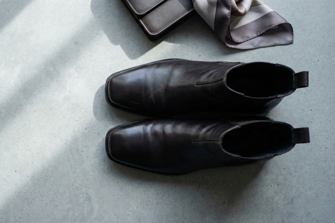 The Square-Toe Leather Boot